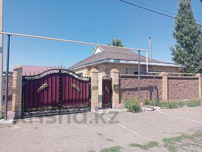 Отдельный дом · 5 комнат · 220 м² · 10 сот., Женис 66 — Сарыарка за 45 млн ₸ в Талапкер 