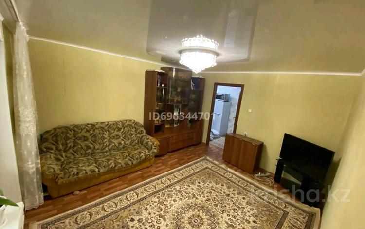 3-бөлмелі пәтер · 62 м² · 1/5 қабат, мкр. Зачаганск пгт, Темиртауская 19/1, бағасы: 18 млн ₸ в Уральске — фото 2