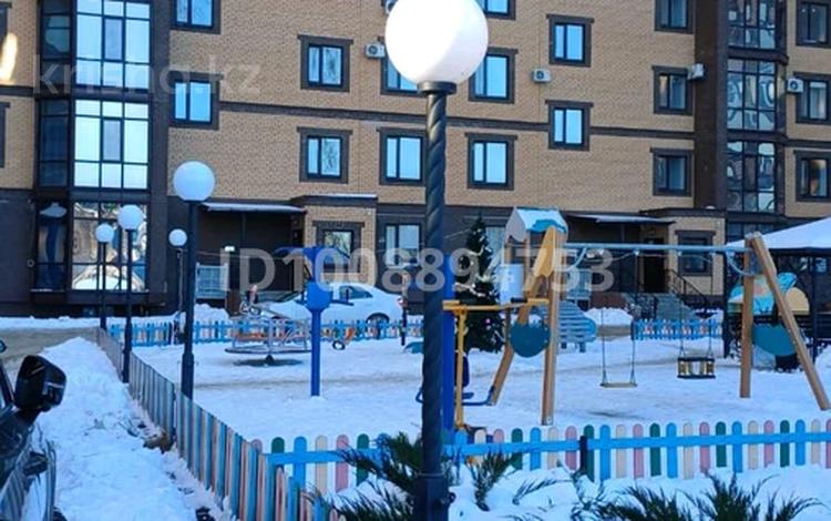 2-комнатная квартира · 73 м² · 8/9 этаж, Вокзальная 4/1 за 38 млн 〒 в Уральске — фото 2