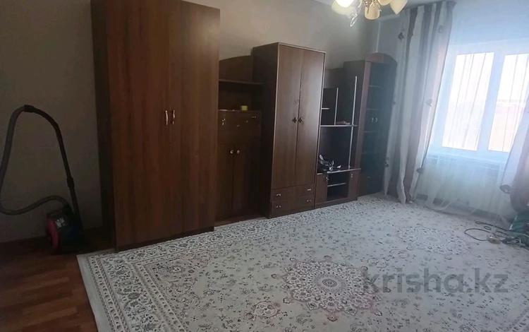 1-комнатная квартира · 38 м² · 5/5 этаж, Восток 3 а за 120 000 ₸ в Шымкенте — фото 8