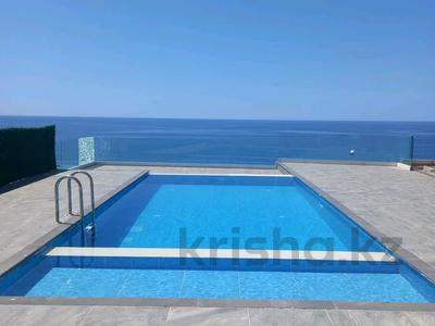 3-бөлмелі пәтер · 100 м² · 4/10 қабат, Махмутлар 77, бағасы: 450 000 ₸ в Аланье