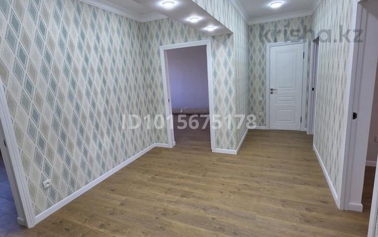 3-бөлмелі пәтер · 87 м² · 3/4 қабат, Роза Багланова 7А — Спортивный комплекс Сейхун, бағасы: 40 млн ₸ в  — фото 2