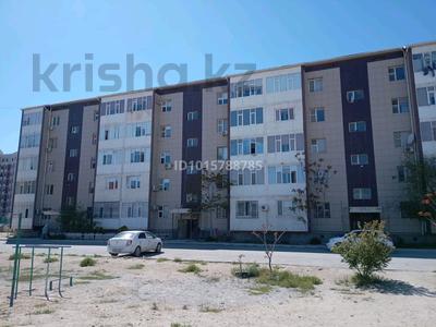 2-комнатная квартира · 57 м² · 2/5 этаж, 16-й мкр 18 за 160 000 ₸ в Актау