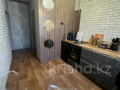 2-комнатная квартира, 45.4 м², 3/5 этаж, Шакарима 161 за 17 млн 〒 в Усть-Каменогорске