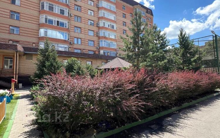4-комнатная квартира · 156 м² · 8/8 этаж, мкр Михайловка , Аманжолова 41 за 67 млн ₸ в Караганде, Казыбек би р-н — фото 2