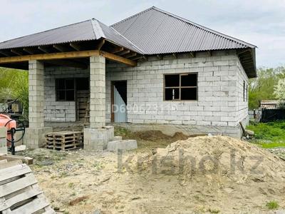 Отдельный дом · 4 комнаты · 120 м² · 23 сот., Тәуелсіздік 23 за 6.7 млн ₸ в Усть-Каменогорске