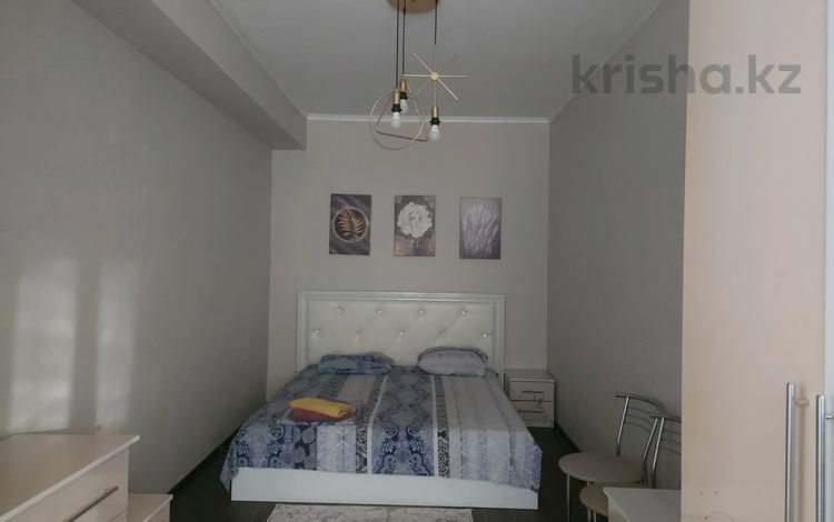 1-комнатная квартира · 35 м² · 1/9 этаж, мкр Жетысу-1 20 — Б. Момышулы Улугбека за 11 000 ₸ в Алматы, Ауэзовский р-н — фото 2