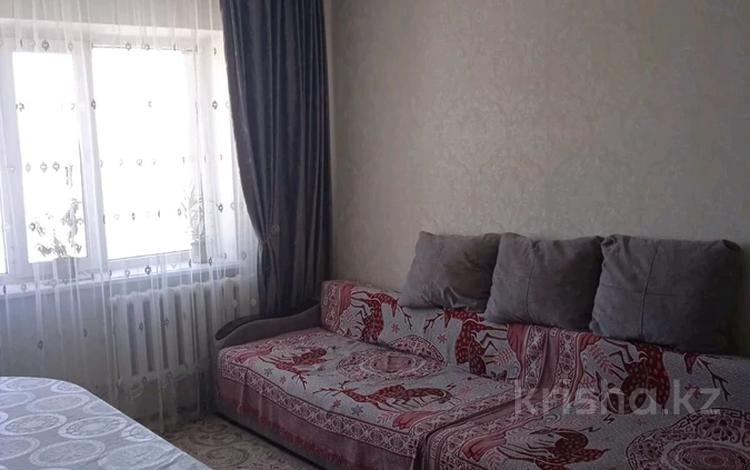 2-комнатная квартира, 71 м², 3/5 этаж помесячно, Гарышкер за 130 000 〒 в Талдыкоргане — фото 2