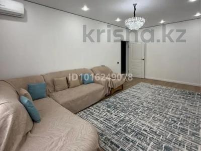 2-комнатная квартира · 55 м² · 8/12 этаж, мкр Алгабас, Омарова 1 за 280 000 ₸ в Алматы, Алатауский р-н