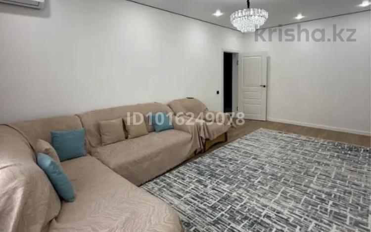 2-комнатная квартира · 55 м² · 8/12 этаж, мкр Алгабас, Омарова 1 за 280 000 ₸ в Алматы, Алатауский р-н — фото 15