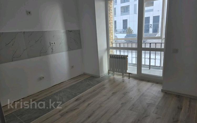 1-комнатная квартира · 42.5 м² · 2/5 этаж, Е103 уч. 5 за ~ 24.2 млн ₸ в Астане, Нура р-н — фото 2