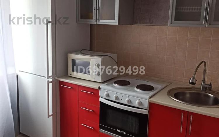 1-комнатная квартира · 35 м² · 3/5 этаж, Назарбаева 13 за 12 000 ₸ в Павлодаре — фото 2