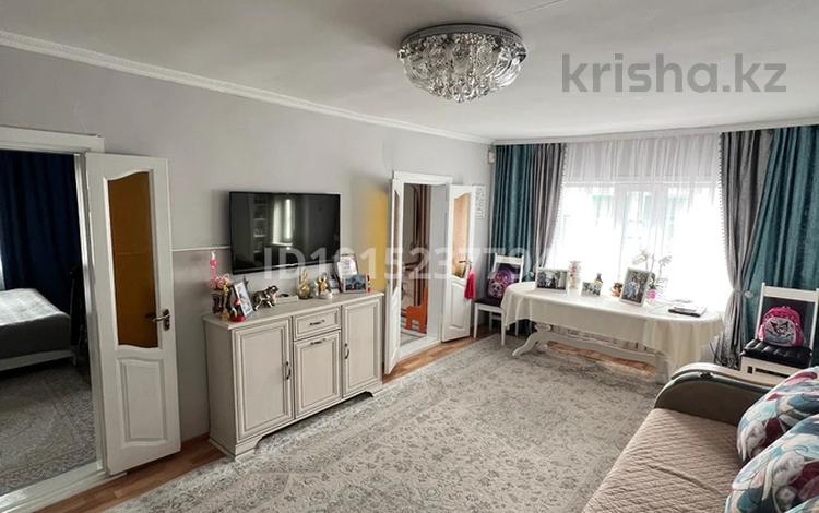 Жеке үй · 3 бөлме · 70 м² · 7 жүзд., Гурьевская 10, бағасы: 21 млн ₸ в Семее — фото 2