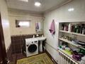 Жеке үй · 3 бөлме · 70 м² · 7 жүзд., Гурьевская 10, бағасы: 21 млн ₸ в Семее — фото 7