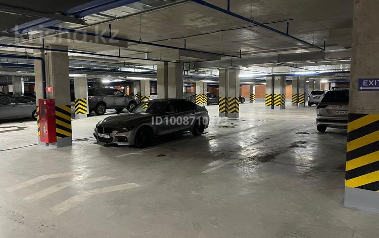 Паркинг · Туран 55/5 — Арена тауэрс за 40 000 ₸ в Астане, Нура р-н — фото 3