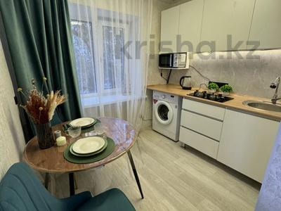 1-бөлмелі пәтер · 35 м² · 2/5 қабат, Интернациональная 35 — ТРЦ Достыкмолл, бағасы: 16 000 ₸ в Петропавловске