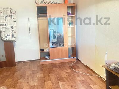 1-бөлмелі пәтер · 36 м² · 3/5 қабат, Восток 1 один 15, бағасы: 75 000 〒 в Караганде, Алихана Бокейханова р-н