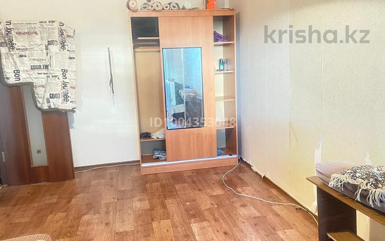 1-комнатная квартира · 36 м² · 3/5 этаж, Восток 1 один 15 за 75 000 〒 в Караганде, Алихана Бокейханова р-н — фото 2