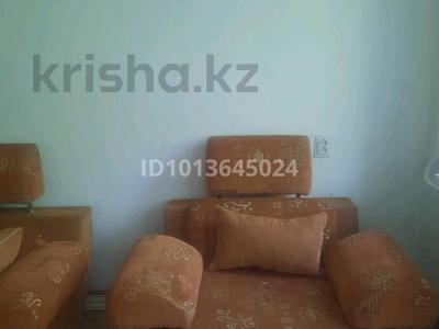 2-комнатная квартира · 48 м² · 4/5 этаж, мкр Акбулак 9 — Находиться взади Баласагуна за 80 000 ₸ в Таразе