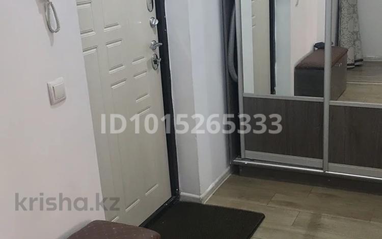 1-комнатная квартира · 34 м² · 13/13 этаж, Жамбыл 155 за 300 000 ₸ в Алматы, Алмалинский р-н — фото 2