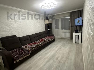 3-комнатная квартира · 60 м² · 2/5 этаж, Майкудук, 17й микрорайон 35 за 23.5 млн ₸ в Караганде, Алихана Бокейханова р-н