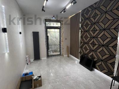 Отдельный дом · 5 комнат · 180 м², Таттибекова 80 за 1.5 млн 〒 в Алматы, Медеуский р-н