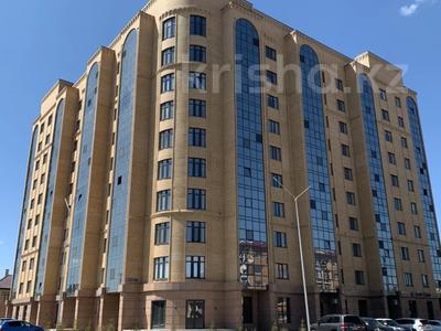 6-комнатная квартира, 272 м², 9/10 этаж, Сабатаева 77а за 180.8 млн 〒 в Кокшетау