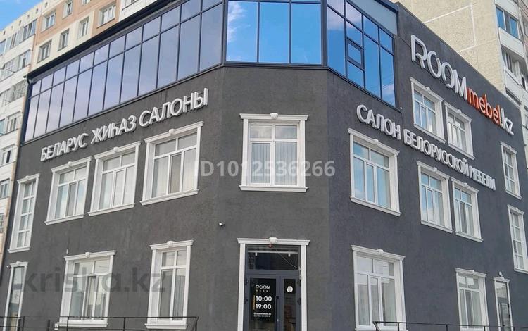 Свободное назначение, офисы, магазины и бутики, общепит · 920 м² за 360 млн ₸ в Кокшетау — фото 2