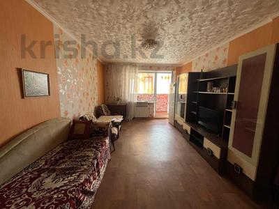 2-комнатная квартира · 42 м² · 8/10 этаж, мкр Юго-Восток, Мкр Степной 3 3/1 — Степной3 дом 3/1 за Корзиной за 14.8 млн ₸ в Караганде, Казыбек би р-н