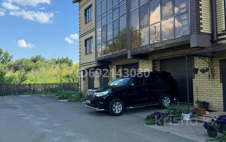 3-комнатная квартира · 135 м² · 3/3 этаж, Самал 223 — Самал-1 дом-223 за 33 млн ₸ в Уральске — фото 32