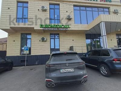 Медцентры и аптеки · 700 м² за 350 млн ₸ в Шымкенте, Туран р-н