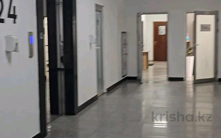 Офисы, кабинеты и рабочие места · 30 м² за 450 000 ₸ в Алматы, Бостандыкский р-н — фото 3
