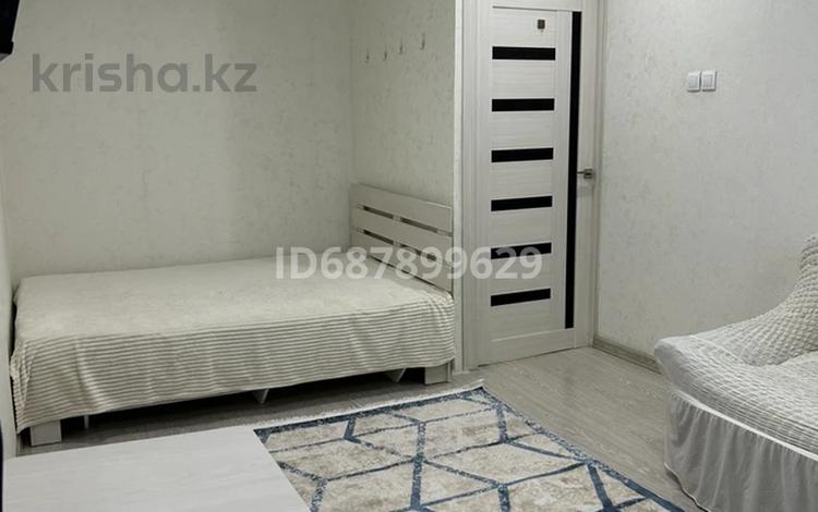 1-комнатная квартира, 31 м², 2/5 этаж посуточно, Тонкуруш за 8 000 〒 в Таразе — фото 2