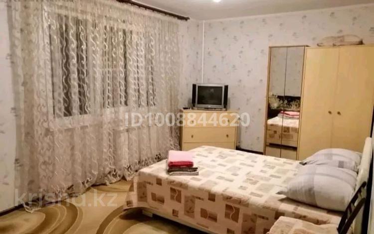 1-комнатная квартира · 38 м² · 1/5 этаж, мкр №6 33 за 190 000 ₸ в Алматы, Ауэзовский р-н — фото 2