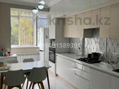 Аренда квартир в Алматы: 3-комнатная квартира · 65 м² · 3/5 этаж · помесячно, мкр Тастак-3 52 — Ислам Каримов - Толе би за 350 000 〒 3-комнатная квартира · 65 м² · 3/5 этаж · помесячно, мкр Тастак-3 52 — Ислам Каримов - Толе би за 350 000 〒 в Алматы, Алмалинский р-н