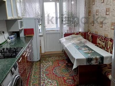 Пәтерлер в Алматинской обл.: 3-бөлмелі пәтер · 58 м² · 4/4 қабат, Карасай батыра 36, бағасы: 24.9 млн 〒 3-бөлмелі пәтер · 58 м² · 4/4 қабат, Карасай батыра 36, бағасы: 24.9 млн 〒 в Талгаре