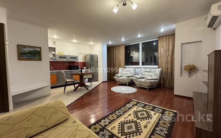 1-комнатная квартира · 40 м² · 5/10 этаж, мкр 5 5а — Алия Молдагулова за 150 000 ₸ в Актобе — фото 2
