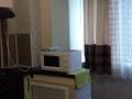 1-комнатная квартира, 40 м², 1/5 этаж помесячно, мкр Мамыр-1 — Шаляпина за 170 000 〒 в Алматы, Ауэзовский р-н — фото 11