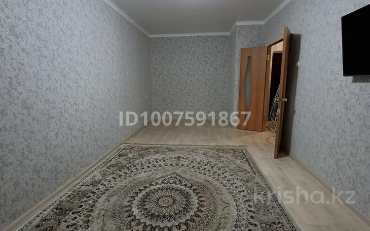 1-бөлмелі пәтер · 40 м² · 2/9 қабат, мкр. Зачаганск пгт 85/5, бағасы: 15.4 млн ₸ в Уральске — фото 2