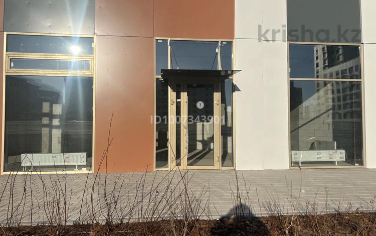 Свободное назначение, офисы, магазины и бутики, склады, общепит, салоны красоты, медцентры и аптеки, образование, развлечения · 91.85 м² за 105 млн 〒 в Астане, Нура р-н — фото 3