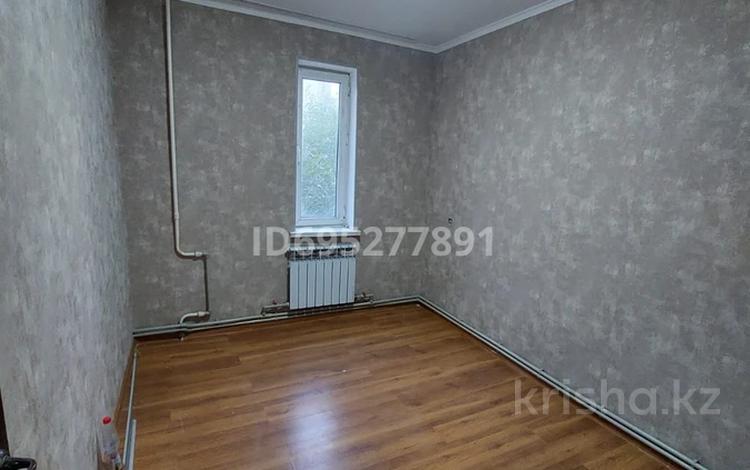 2-комнатная квартира, 46 м², 3/5 этаж, мкр Восток 59