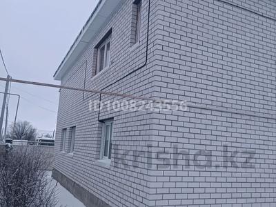 Отдельный дом · 7 комнат · 185 м² · 10 сот., Улагат 39 — Поселок Украинка за 33 млн ₸ в Актобе