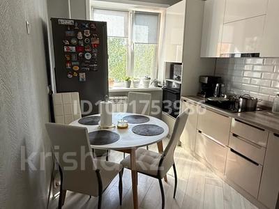 Продажа квартир в Павлодарской обл.: 3-комнатная квартира · 67.3 м² · 9/10 этаж, Майры 23 за 25.8 млн 〒 3-комнатная квартира · 67.3 м² · 9/10 этаж, Майры 23 за 25.8 млн 〒 в Павлодаре