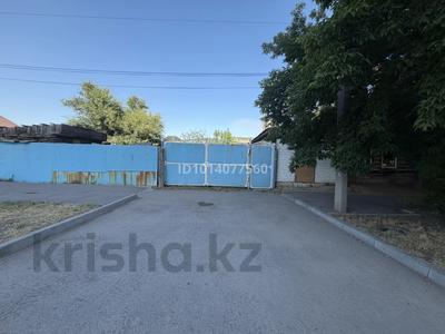Жеке үй · 2 бөлме · 50 м² · 4 жүзд., Академика Бектурова 165 — Центральный стадион рядом угол Достоевского, бағасы: 25 млн ₸ в Павлодаре