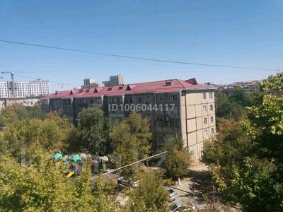 4-комнатная квартира · 79 м² · 3/5 этаж, 18-й микрорайон, 18-й микрорайон 18 — Школа-38,детский сад-Тоғжан за 29 млн 〒 в Шымкенте, Аль-Фарабийский р-н