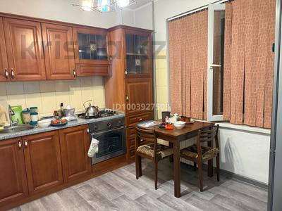 2-бөлмелі пәтер · 50.8 м² · 4/5 қабат, 24-июня 30 — Абая Манаса, бағасы: 70 млн ₸ в Алматы, Бостандыкский р-н