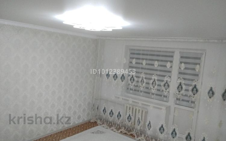 1-бөлмелі пәтер · 46 м² · 9/10 қабат, Қонаев ш/а. 58, бағасы: 14 млн ₸ в Уральске, мкр Кунаева — фото 2