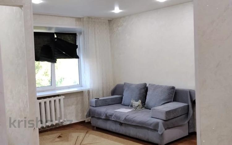1-комнатная квартира · 30.5 м² · 4/5 этаж, Кабанбай Батыра 105 за 12.5 млн ₸ в Усть-Каменогорске — фото 2
