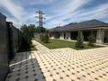 Отдельный дом · 8 комнат · 305.2 м² · 11.5 сот., Хасанова 997 за 75 млн ₸ в Кызылкайрат — фото 2