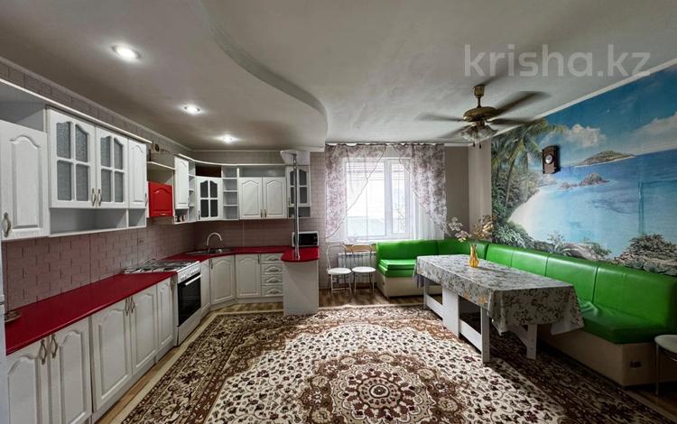 Отдельный дом · 5 комнат · 250.4 м² · 9 сот., Бокейхана за 52 млн ₸ в Кокшетау — фото 3